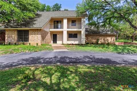 2801 Arrowhead Circle, Temple, TX 76502