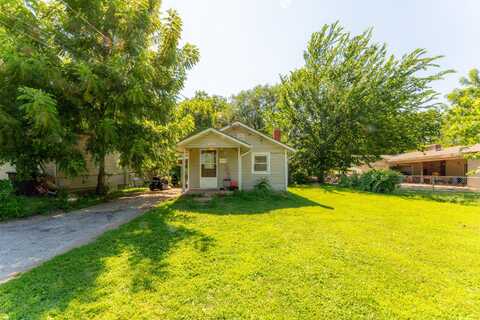 2449 N Boonville Avenue, Springfield, MO 65803