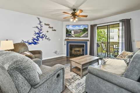 123 Bunker Ridge Drive, Branson, MO 65616