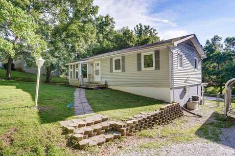 1311 S 9th Street, Ozark, MO 65721