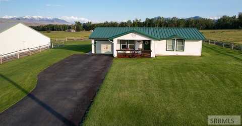 1115 Wilson Road, Challis, ID 83226