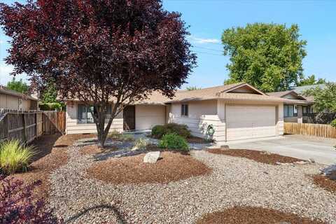 3069 Milhoan Drive, Medford, OR 97504