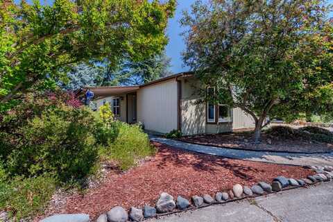 215 Tolman Creek Road, Ashland, OR 97520