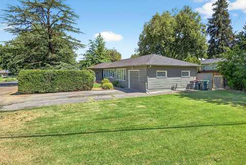 400 N Keene Way Drive, Medford, OR 97504