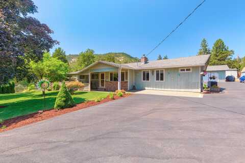 114 Tracy Drive, Grants Pass, OR 97527