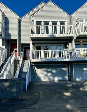 495 Lori Lane, Ashland, OR 97520