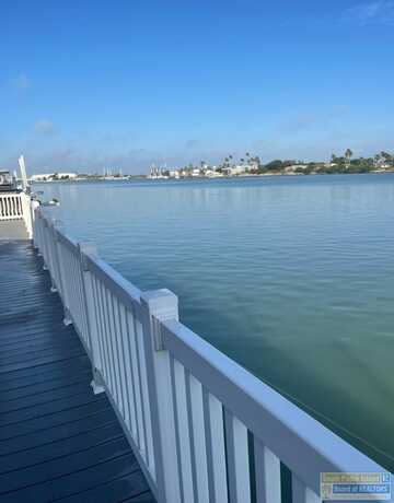 156 Bonnet Circle, Port Isabel, TX 78578