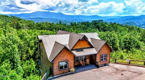 1529 Majestic Mountain Drive, Sevierville, TN 37876