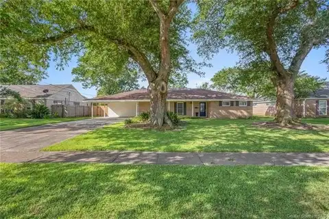 1111 Jefferson Drive, Lake Charles, LA 70605