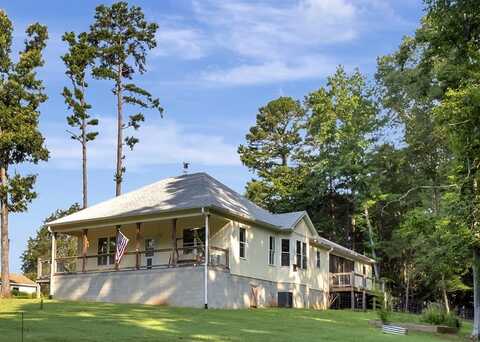 717 Seven Oaks Drive, Clarksville, VA 23927