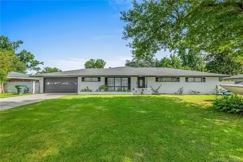 242 Spring Street, Lake Charles, LA 70605