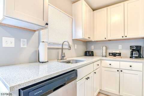 241 Hancock Ave, Seaside Heights, NJ 08751