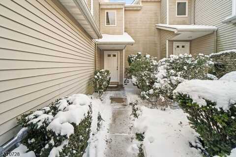 410 Heights Dr, Haledon, NJ 07508