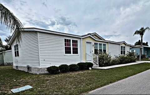 501 Ridgeway Blvd, Davenport, FL 33897