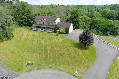 9 Dunn Pl, Wantage, NJ 07461