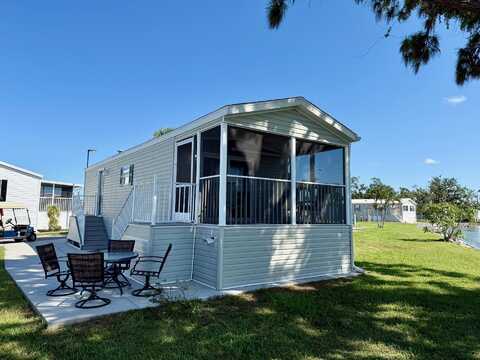 335 Winnebago, Fort Myers Beach, FL 33931