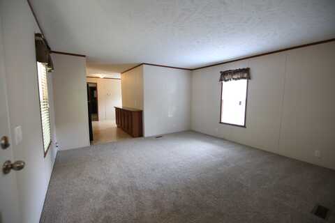 13524 Pinewood Drive, Grand Haven, MI 49417