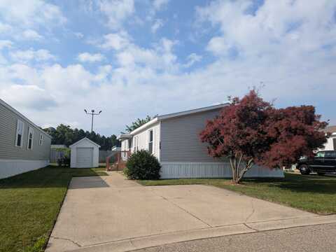 508 Continental Ct, Davison, MI 48423