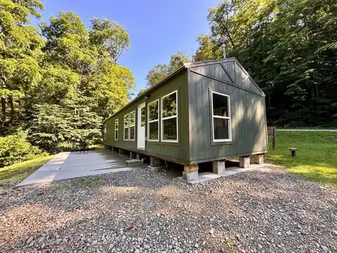 4999 Auerville Road, Bainbridge, OH 45612