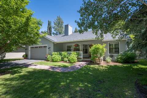 710 Angela Dr, Hailey, ID 83333