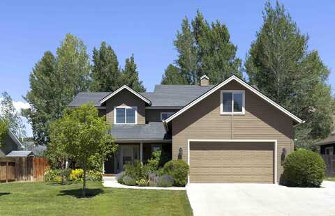941 FOXMOOR Dr, Hailey, ID 83333