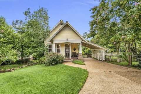 100 W Indian Ridge Dr, Starkville, MS 39759