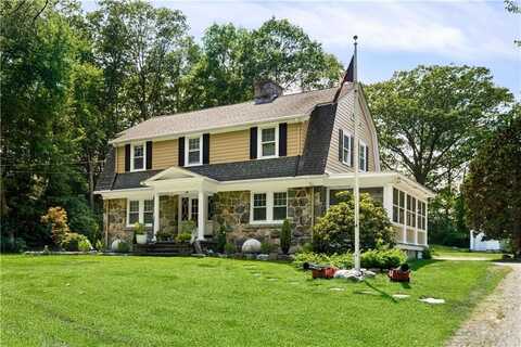 121 Commonwealth Avenue, Warwick, RI 02886