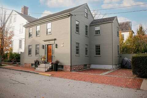 41 Elm Street, Newport, RI 02840