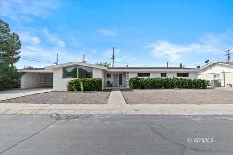 832 W Stirrup Dr, Safford, AZ 85546