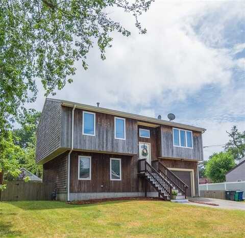 36 Wadsworth Street, Warwick, RI 02889