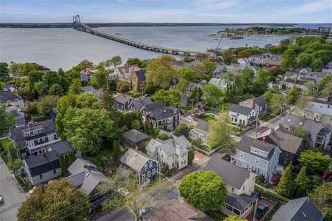 74 Third Street, Newport, RI 02840