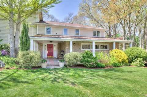 23 Pine Top Road, Barrington, RI 02806