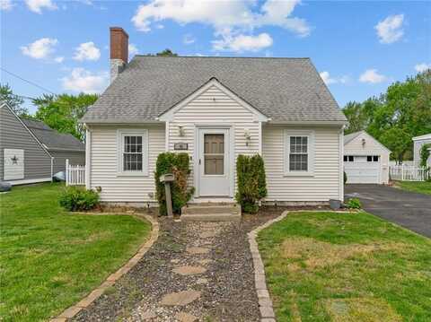 95 George Arden Avenue, Warwick, RI 02886