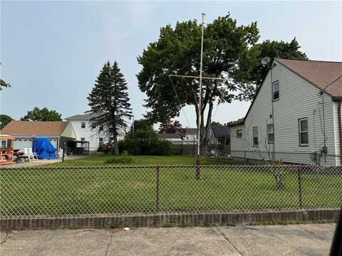 50 Stearns Street, Pawtucket, RI 02861