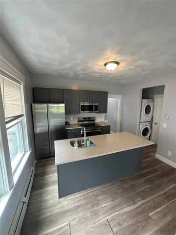 610 River Avenue, Providence, RI 02908