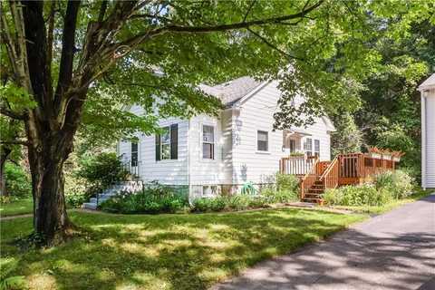 178 Lippitt Avenue, Cranston, RI 02921