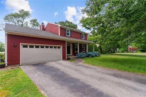 43 Peckham Place, Bristol, RI 02809