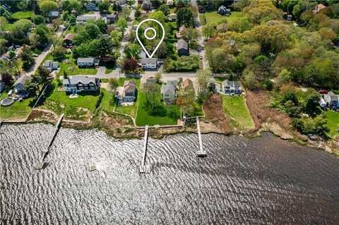 28 Baron Road, Barrington, RI 02806