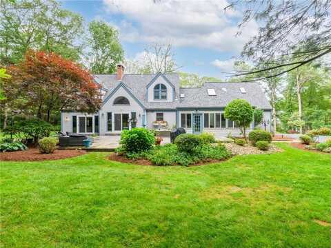 20 Beechwood Drive, Cranston, RI 02921