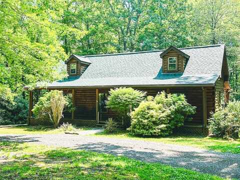 84 Retreat, Hillsville, VA 24343
