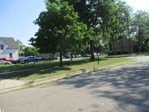 427 E Downie Street, Alma, MI 48801