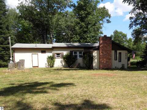 5635 E Cedar Circle Drive, Prescott, MI 48756