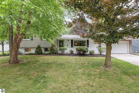 190 Westview Drive, Alma, MI 48801