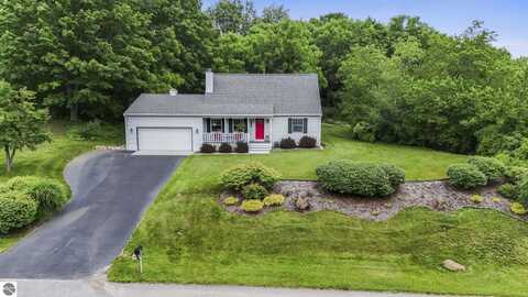 4312 Briarcliff Drive, Traverse City, MI 49684