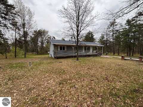2969 Cambay Trail, Grayling, MI 49738
