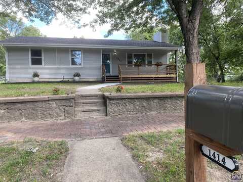 1414 NW Logan ST, Topeka, KS 66608