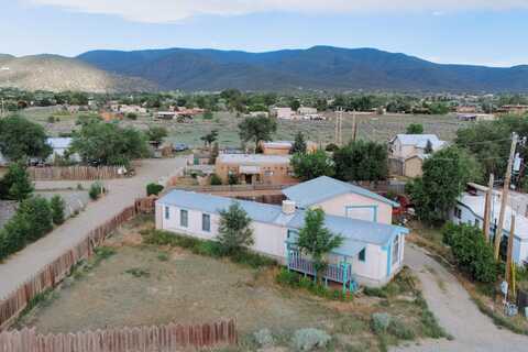 801 Gusdorf Road, Taos, NM 87571