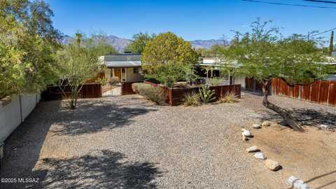 5829 E Mabel Street, Tucson, AZ 85712