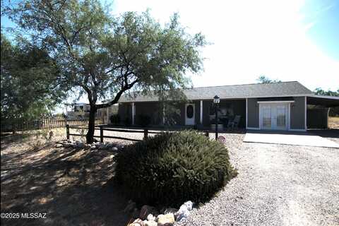 563 N Mescal Road, Benson, AZ 85602