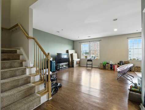 1201 SUMMIT AVE, JC, Heights, NJ 07307
